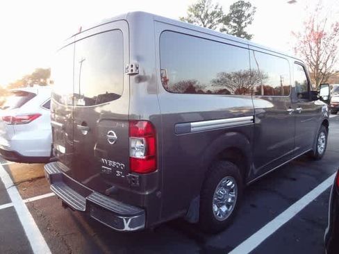 Used 2016 Nissan NV 3500 SL image 4