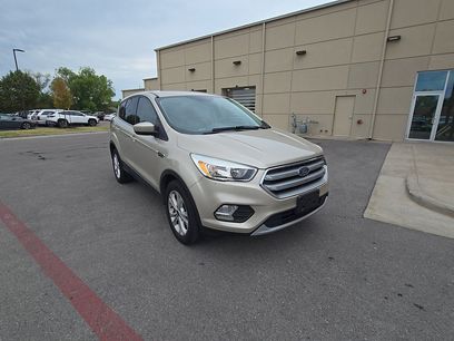 Used 2017 Ford Escape SE