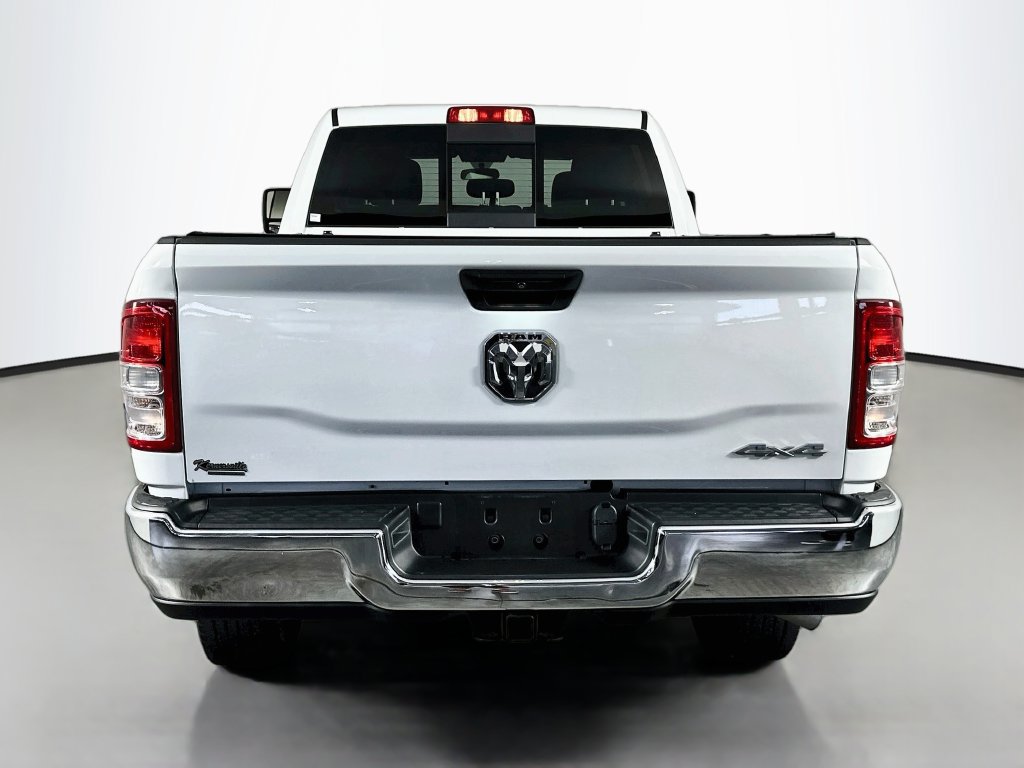 Used 2024 RAM 2500 Tradesman w/ Chrome Appearance Group AWD/4WD image 6