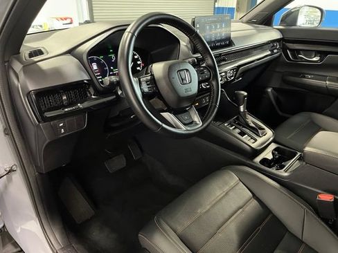 Used 2025 Honda CR-V Sport Touring image 19