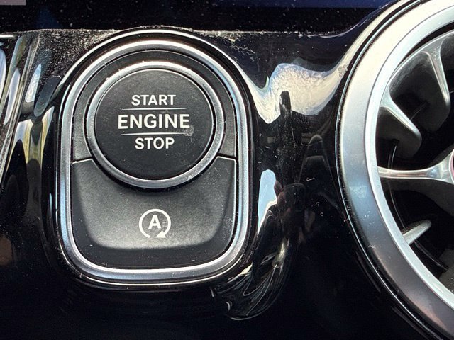 Used 2025 Mercedes-Benz GLA 250 4MATIC image 27