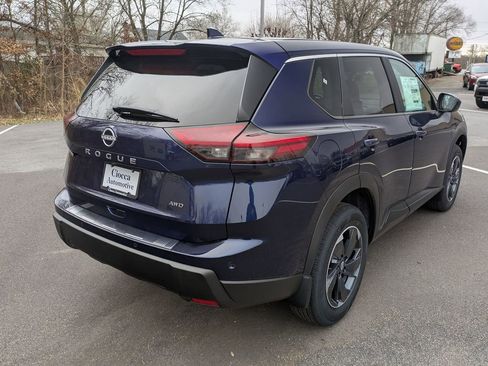 New 2026 Nissan Rogue SV w/ Cold Weather Package image 4