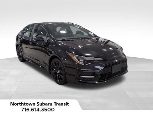 Used 2022 Toyota Corolla SE w/ Carpet Mat Package (TMS) image 1