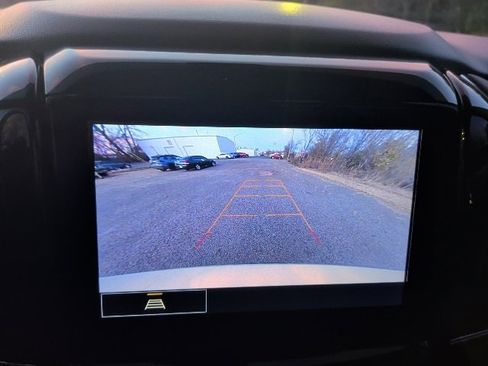 Certified 2023 Chevrolet Traverse LT image 30