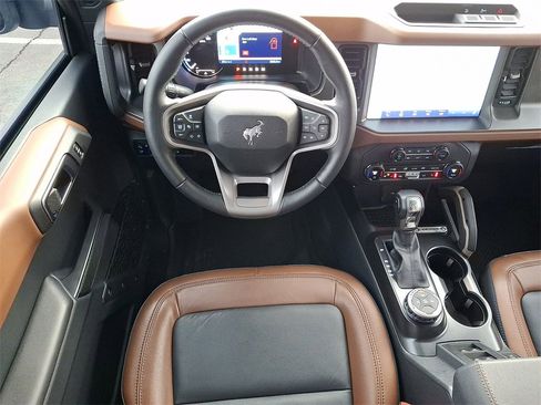 Certified 2024 Ford Bronco Outer Banks image 13