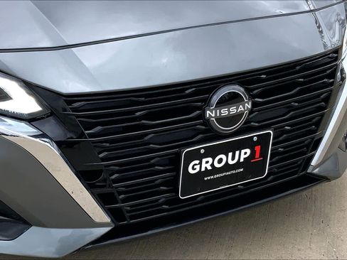 Used 2025 Nissan Altima 2.5 SV image 29