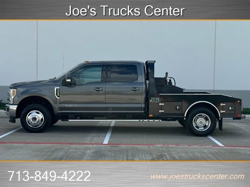 Used 2019 Ford F350 Lariat w/ Lariat Value Package image 3