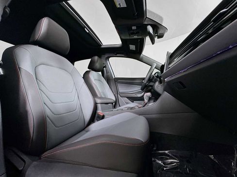 Used 2025 Volkswagen Jetta GLI Autobahn image 25