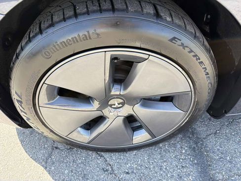 Used 2022 Tesla Model 3 Long Range AWD/4WD image 22