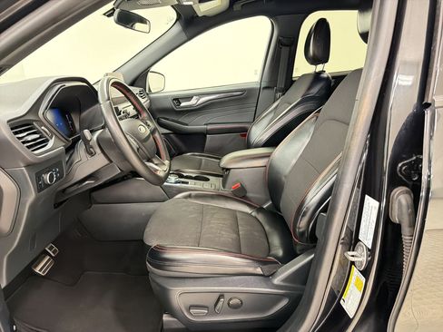 Used 2024 Ford Escape ST-Line AWD/4WD image 5