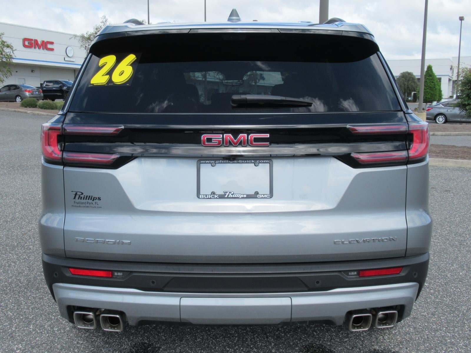 Used 2026 GMC Acadia Elevation w/ Elevation Premium Package FWD image 8