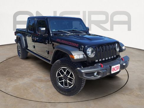 Used 2022 Jeep Gladiator Rubicon w/ Cold Weather Group AWD/4WD image 4