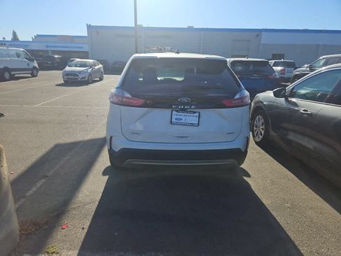 Certified 2024 Ford Edge SEL AWD/4WD image 6