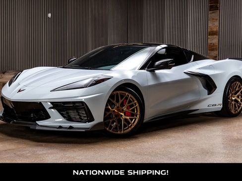 Used 2023 Chevrolet Corvette Stingray Coupe image 4