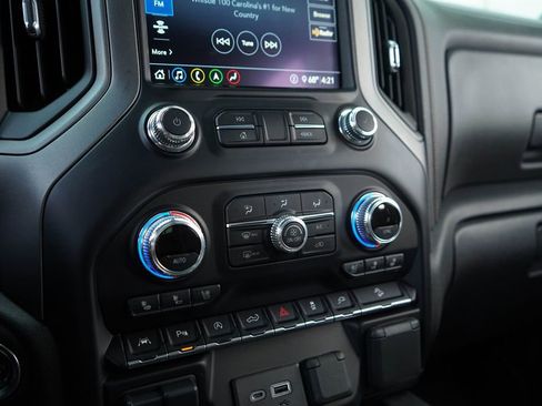 Used 2020 GMC Sierra 1500 AT4 w/ AT4 Premium Package image 29