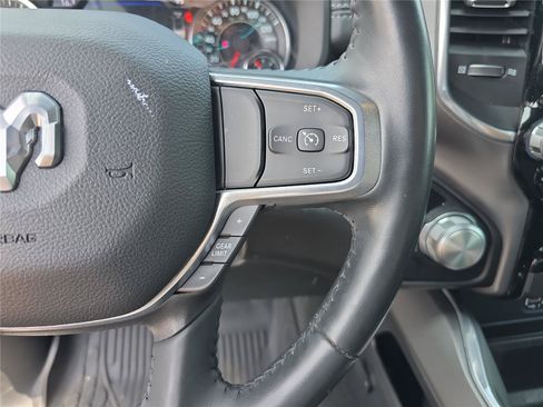 Used 2023 RAM 1500 Laramie AWD/4WD image 31