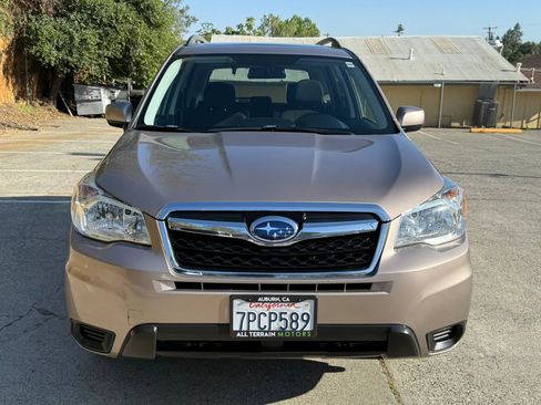 Used 2016 Subaru Forester 2.5i Premium w/ Popular Package #2 AWD/4WD image 12