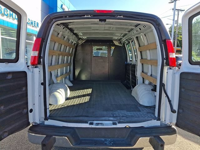 Used 2025 GMC Savana 2500 w/ Driver Convenience Package RWD image 37