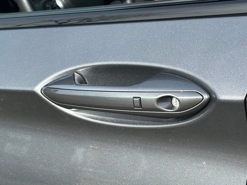 Used 2025 INFINITI QX50 Sport AWD/4WD image 15