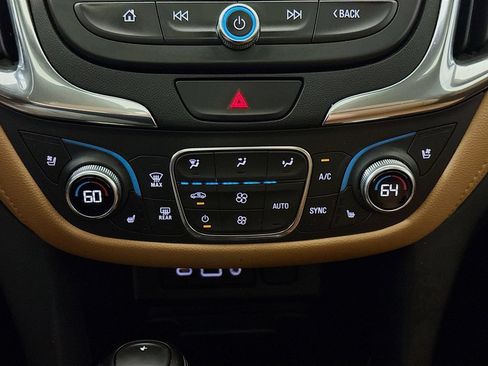 Used 2019 Chevrolet Equinox Premier AWD/4WD image 19