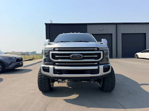 Used 2020 Ford F250 Lariat AWD/4WD image 2