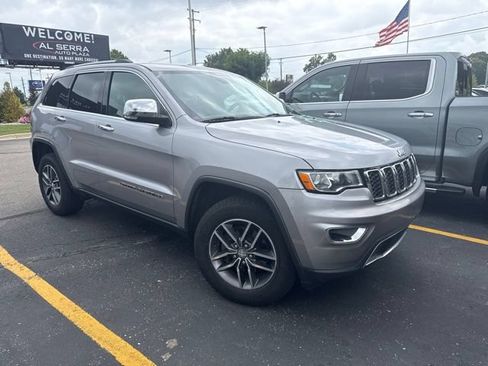 Used 2018 Jeep Grand Cherokee Limited AWD/4WD image 1