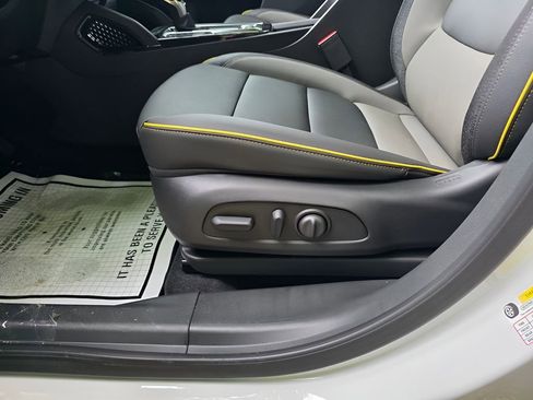 New 2026 Chevrolet TrailBlazer ACTIV AWD/4WD image 15