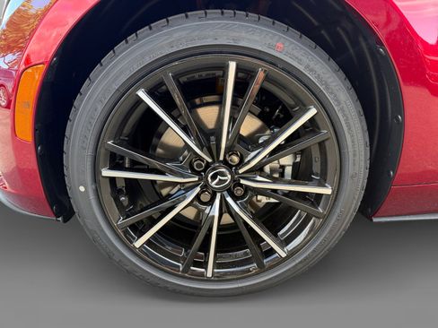 New 2026 MAZDA MX-5 Miata RF Grand Touring w/ Weather Package RWD image 9