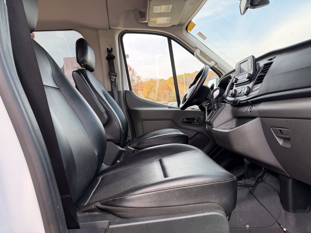 Used 2023 Ford Transit 350 XL AWD/4WD image 5