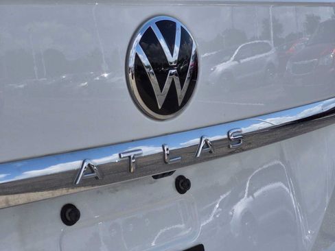 Used 2021 Volkswagen Atlas SEL Premium AWD/4WD image 12