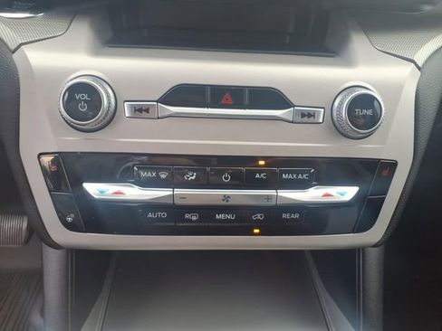 Certified 2024 Ford Explorer XLT w/ Equipment Group 202A AWD/4WD image 25