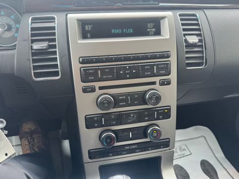 Used 2011 Ford Flex SEL w/ Convenience Pkg image 21
