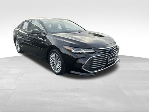 Used 2020 Toyota Avalon Limited w/ Advanced Safety Package image 1