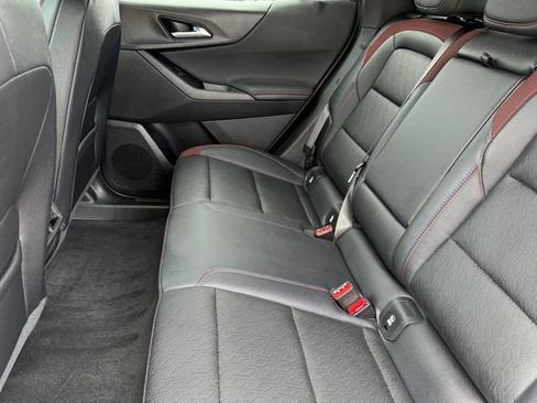 Used 2025 Chevrolet Equinox RS w/ Safety and Technology Package image 28