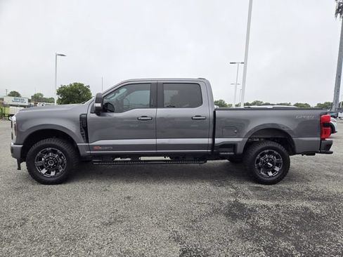 Certified 2024 Ford F250 Lariat w/ Lariat Ultimate Package AWD/4WD image 4