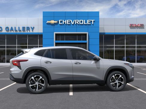 New 2026 Chevrolet Trax RS FWD image 6