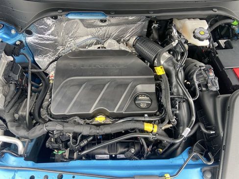 New 2025 Chevrolet Trax RS w/ Driver Confidence Package image 28