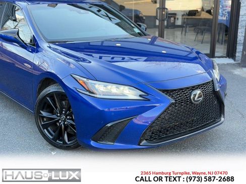 Used 2021 Lexus ES 250 F Sport w/ Accessory Package image 3