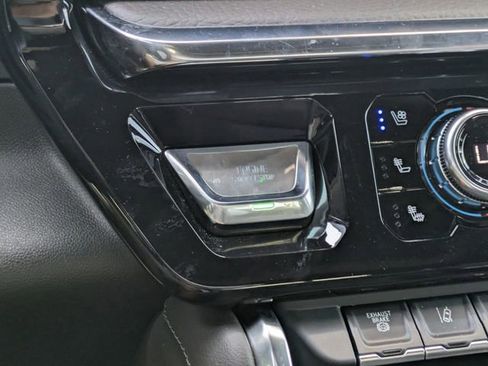 Used 2025 GMC Sierra 2500 Denali w/ Denali Reserve Package AWD/4WD image 29