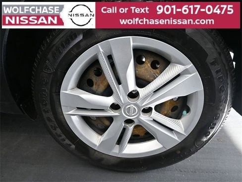 Used 2022 Nissan Kicks S image 15