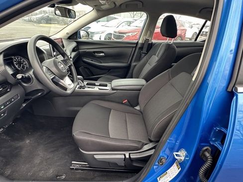 Certified 2025 Nissan Sentra SV image 24