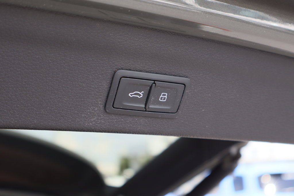 Used 2022 Audi Q3 2.0T Premium AWD/4WD image 26