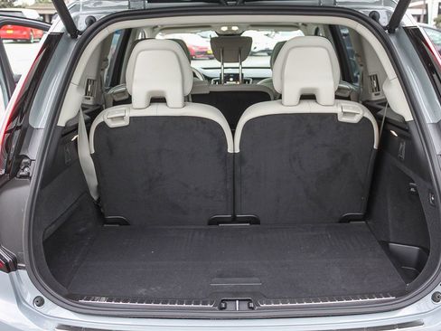 New 2026 Volvo XC90 T8 Ultra w/ Protection Package Premier AWD/4WD image 13