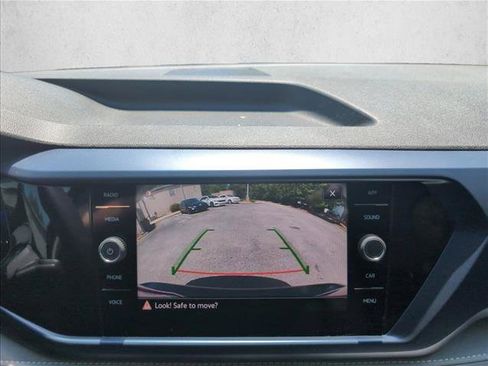 Used 2024 Volkswagen Taos SE FWD image 13