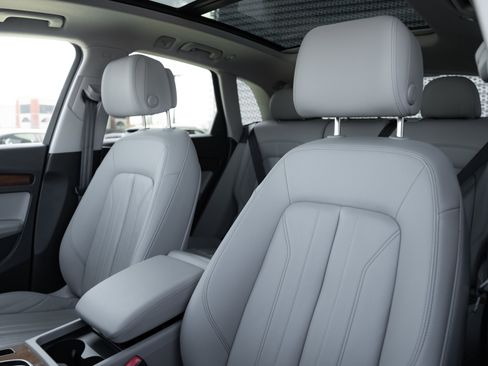Certified 2023 Audi Q5 2.0T Premium Plus AWD/4WD image 24