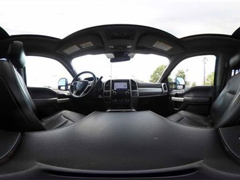 Certified 2020 Ford F350 Lariat w/ Lariat Ultimate Package image 41