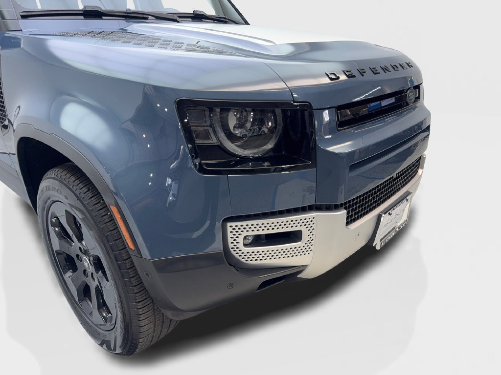 Used 2023 Land Rover Defender 110 SE AWD/4WD image 19
