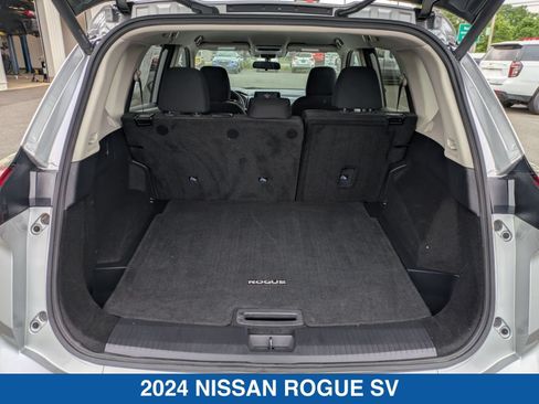 Used 2024 Nissan Rogue SV AWD/4WD image 32