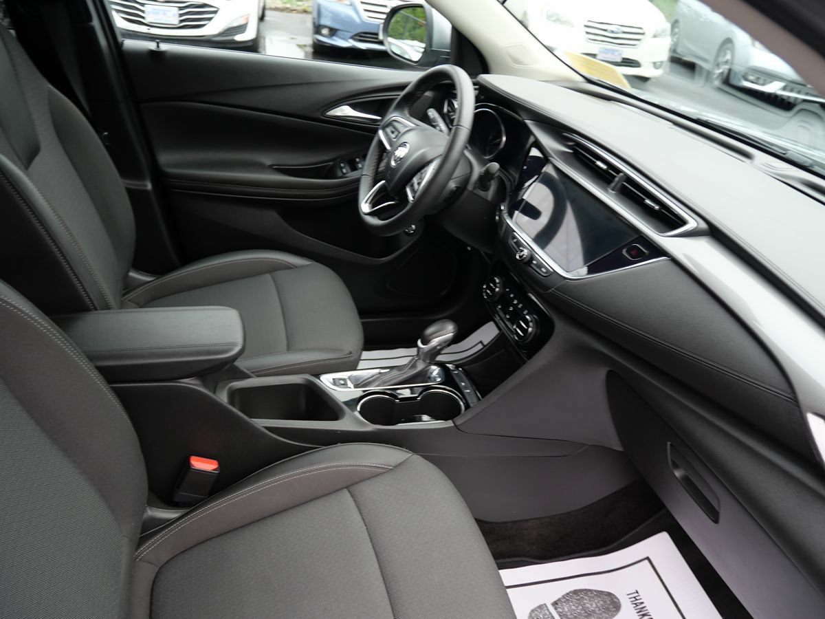 Used 2023 Buick Encore GX Select w/ Sport Touring Package FWD image 28