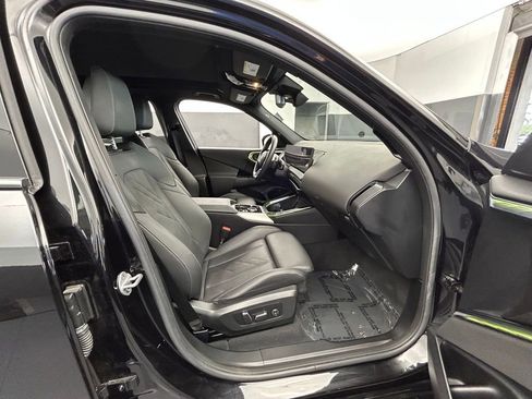 Used 2025 BMW X3 xDrive30i AWD/4WD image 55